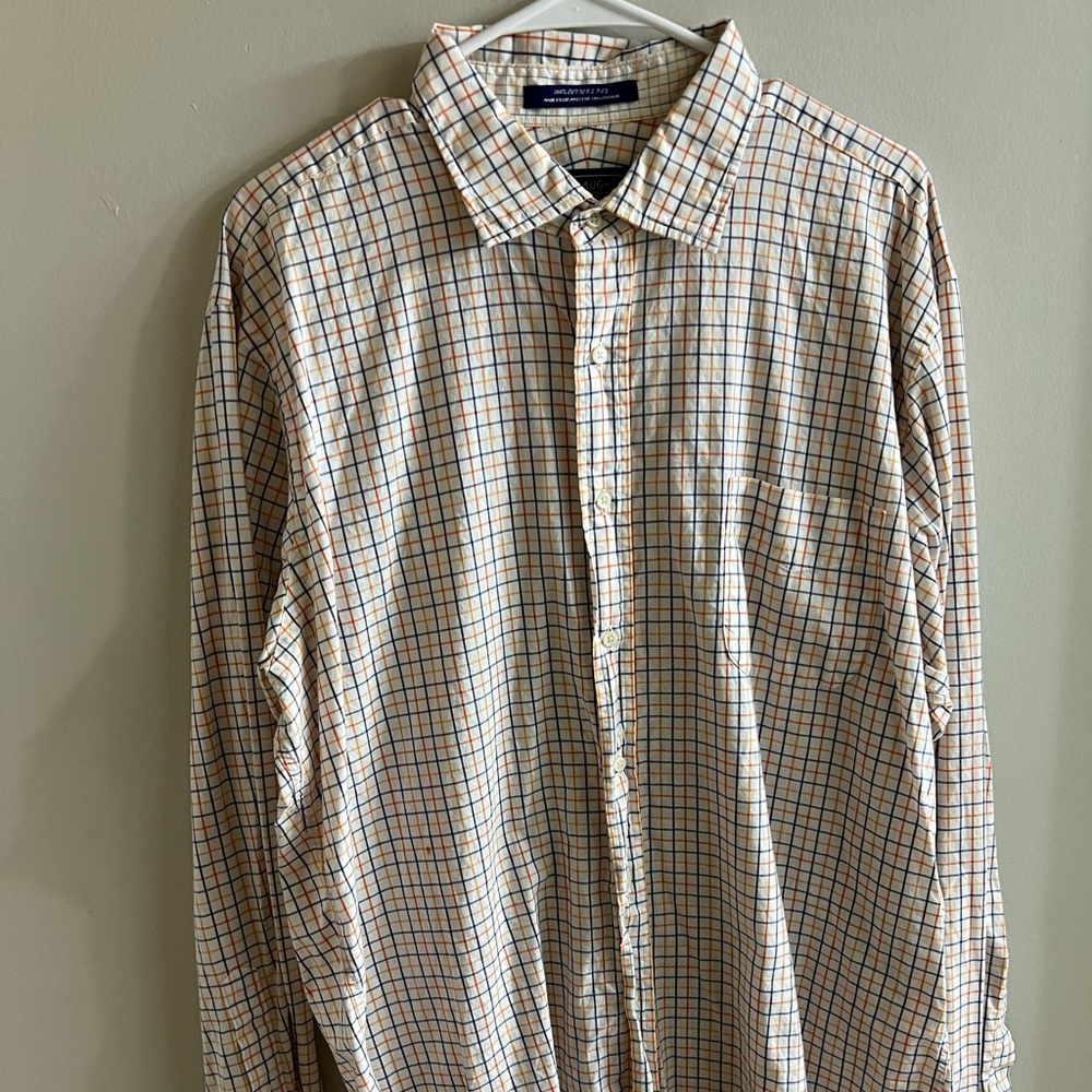 J. McLaughlin Button Down